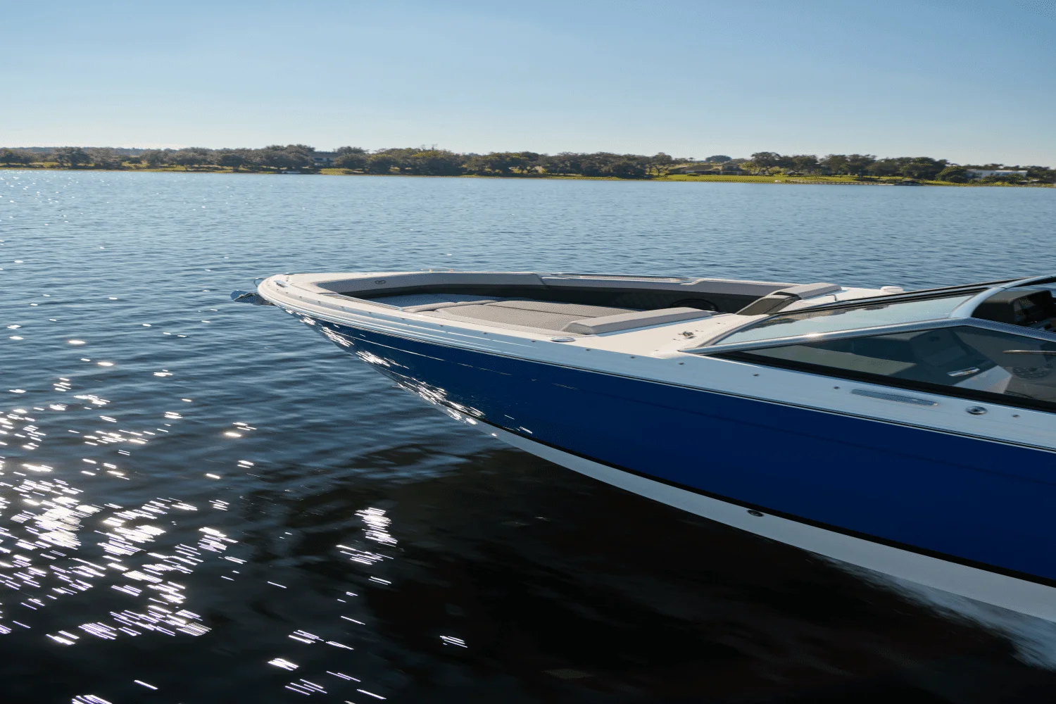 2026 Cobalt R8 Outboard Image Thumbnail #50