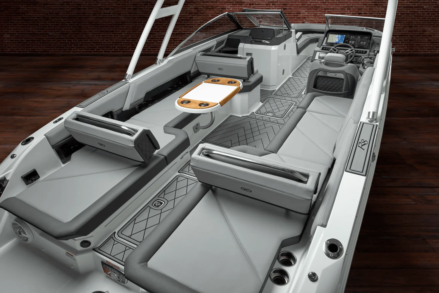 2026 Cobalt R8 Outboard Image Thumbnail #61