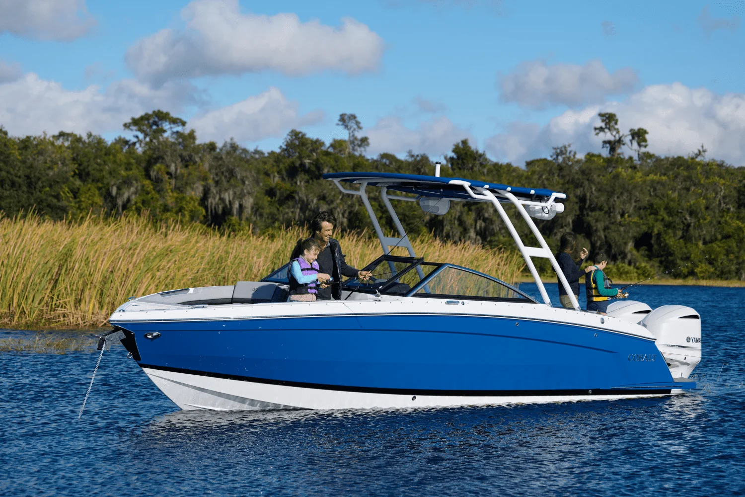 2026 Cobalt R8 Outboard Image Thumbnail #27