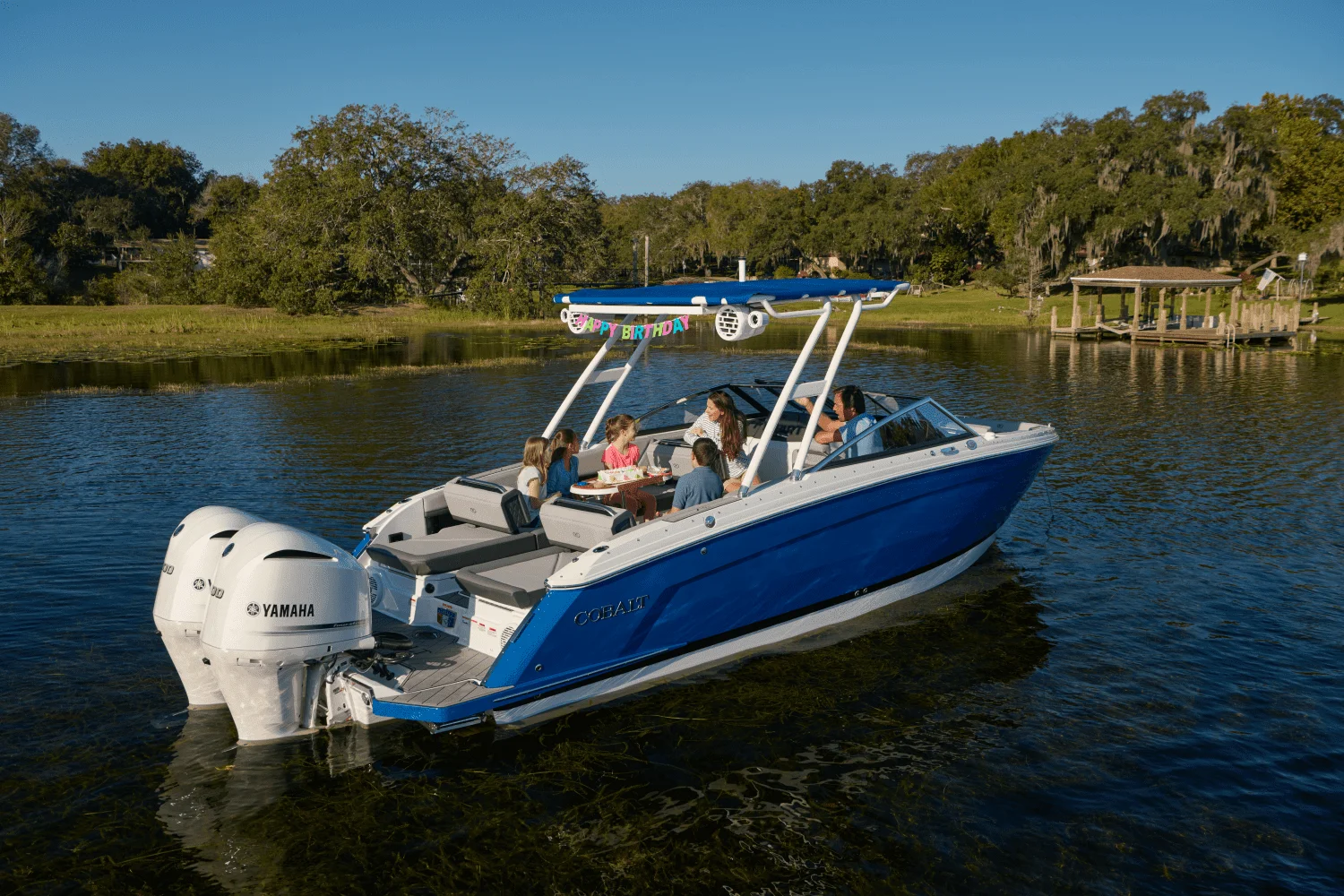 2026 Cobalt R8 Outboard Image Thumbnail #19