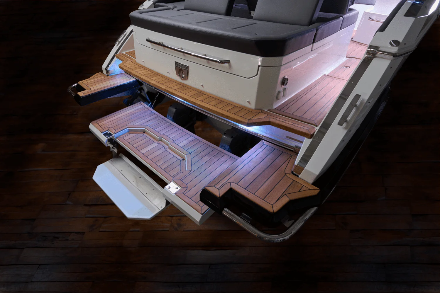 2026 Cobalt R35 Outboard Image Thumbnail #22