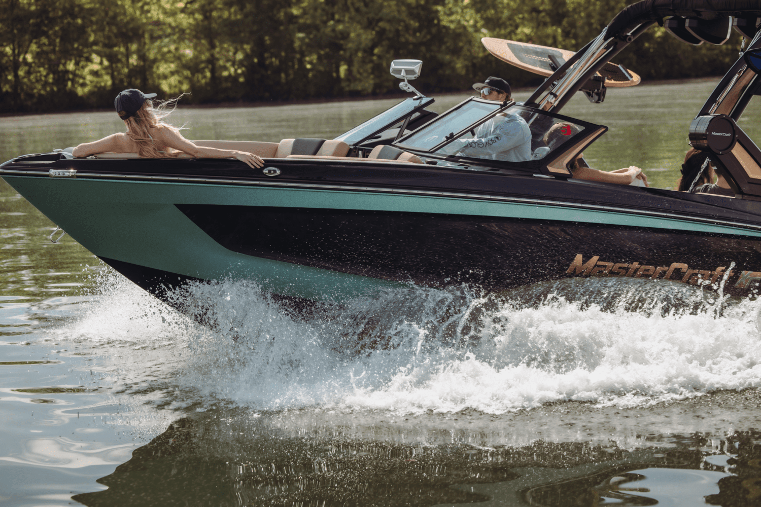 2024 Mastercraft XT25 Image Thumbnail #4