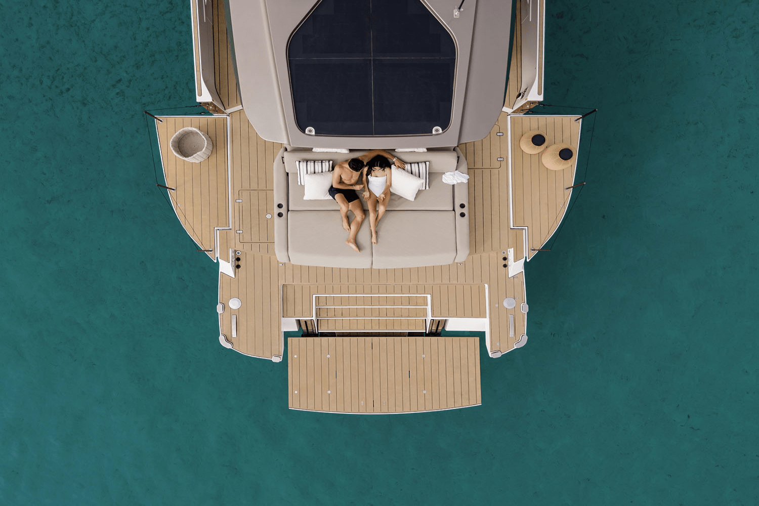 2026 Azimut Seadeck 6 Image Thumbnail #3