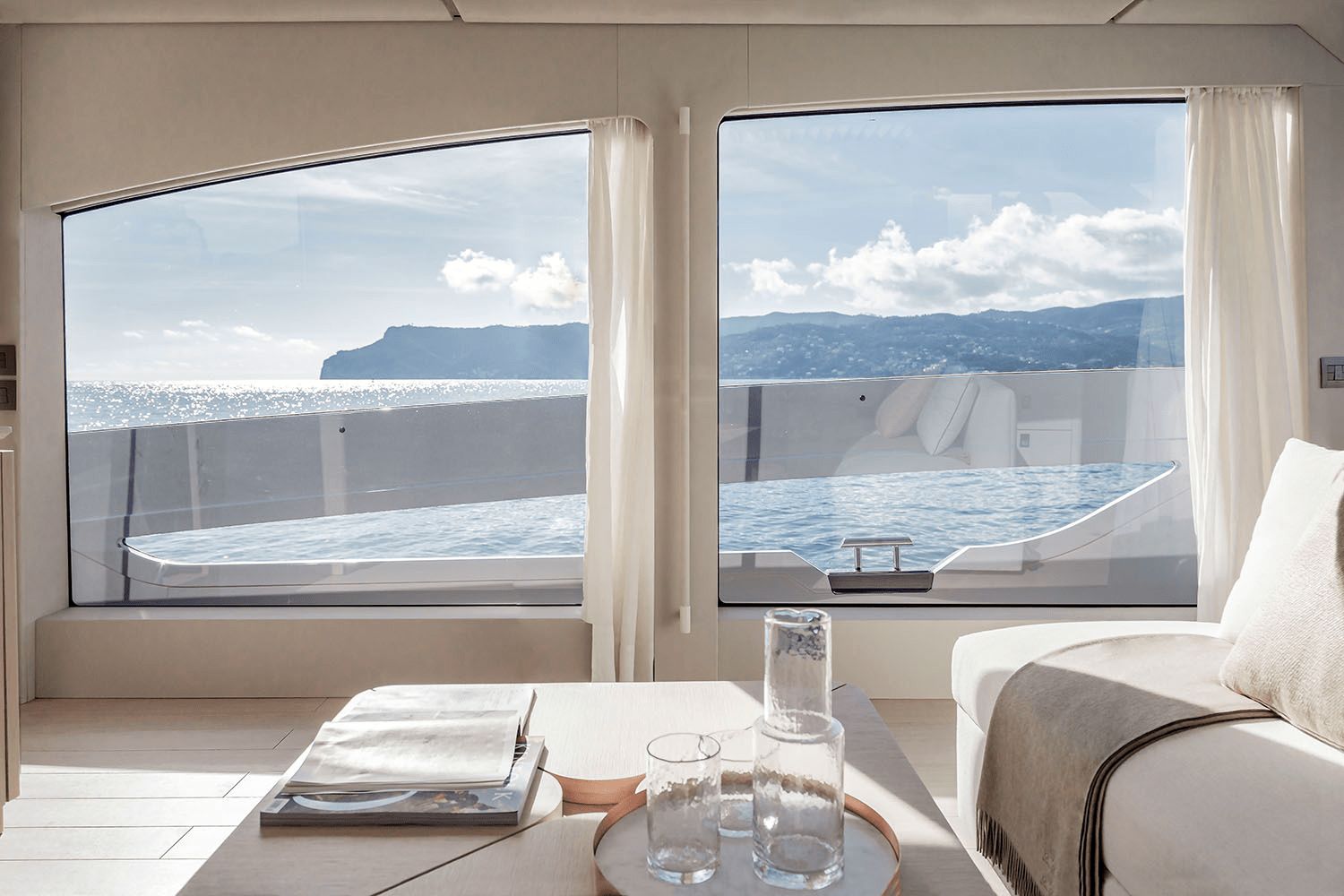 2026 Azimut Seadeck 6 Image Thumbnail #17