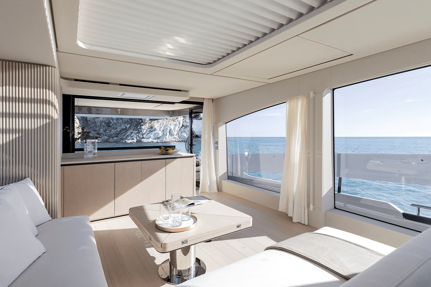 2026 Azimut Seadeck 6 Image Thumbnail #16