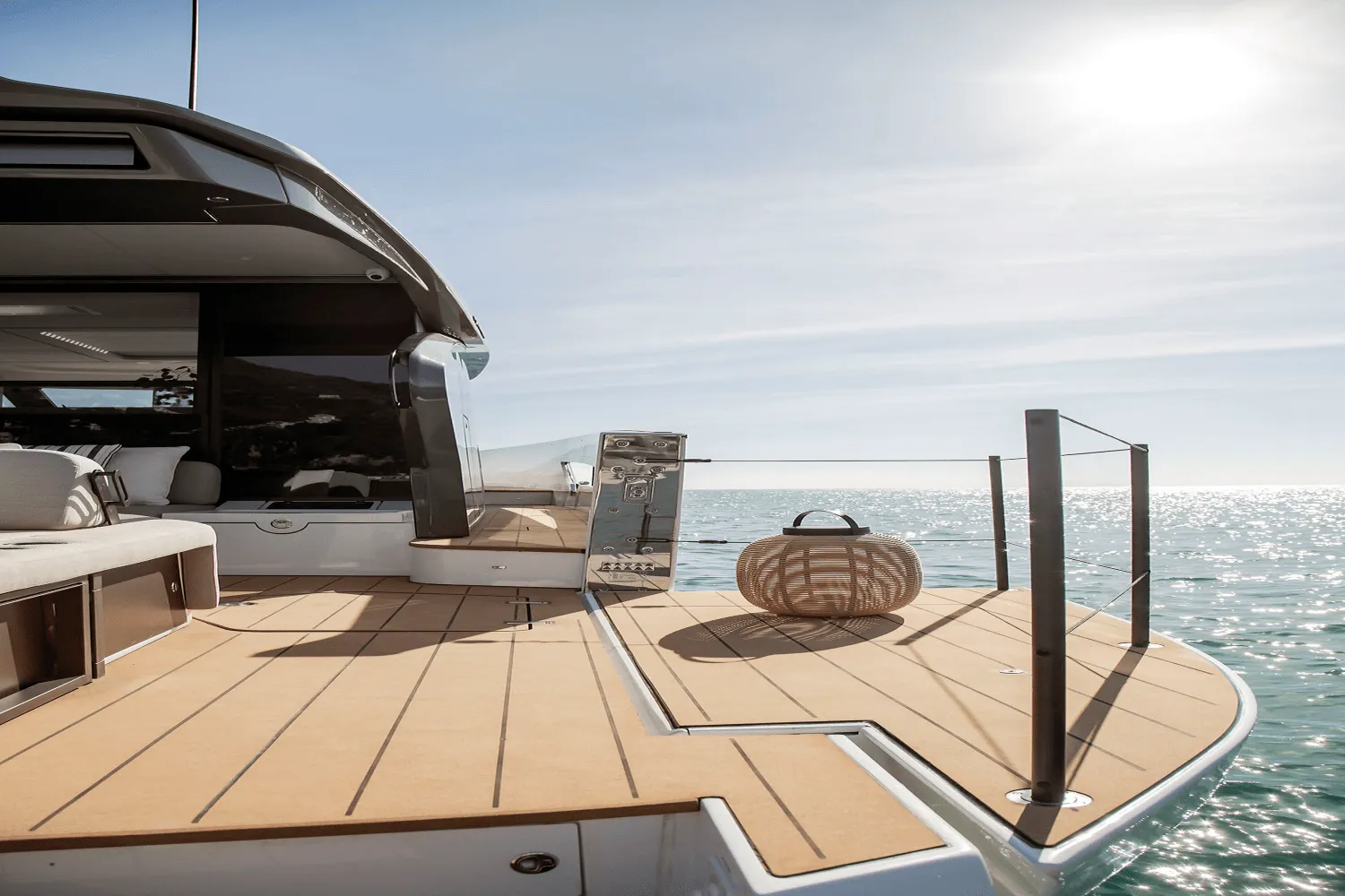 2026 Azimut Seadeck 6 Image Thumbnail #7