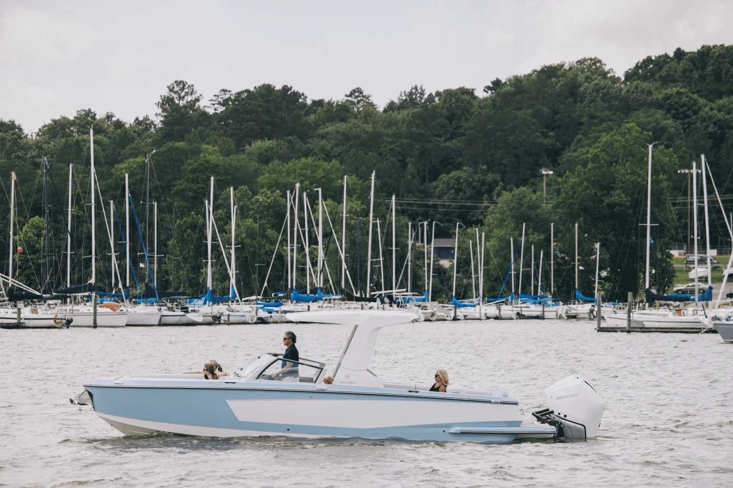 2025 Aviara AV28 Outboard Image Thumbnail #2