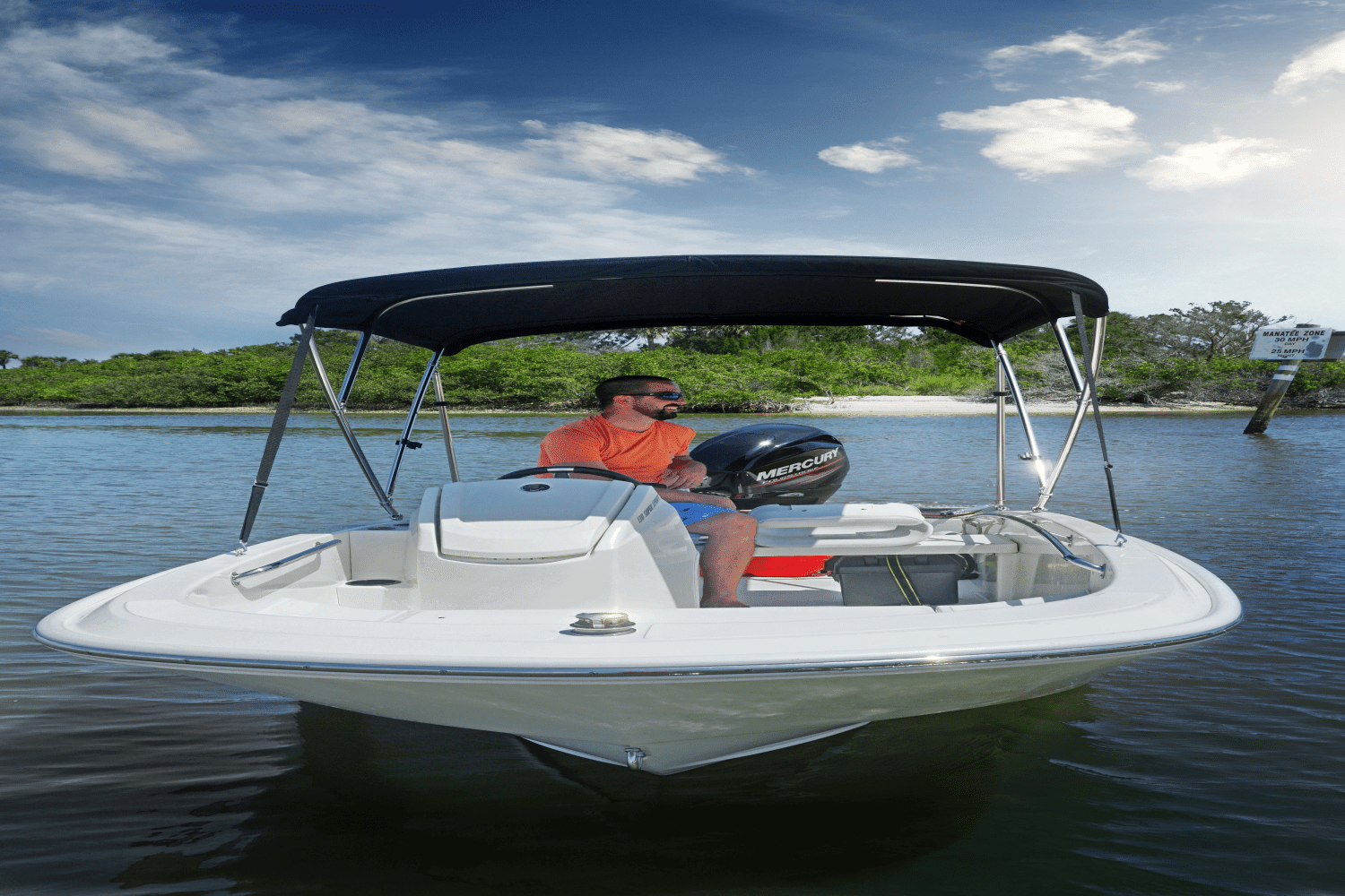 2026 Boston Whaler 130 Super Sport Image Thumbnail #21