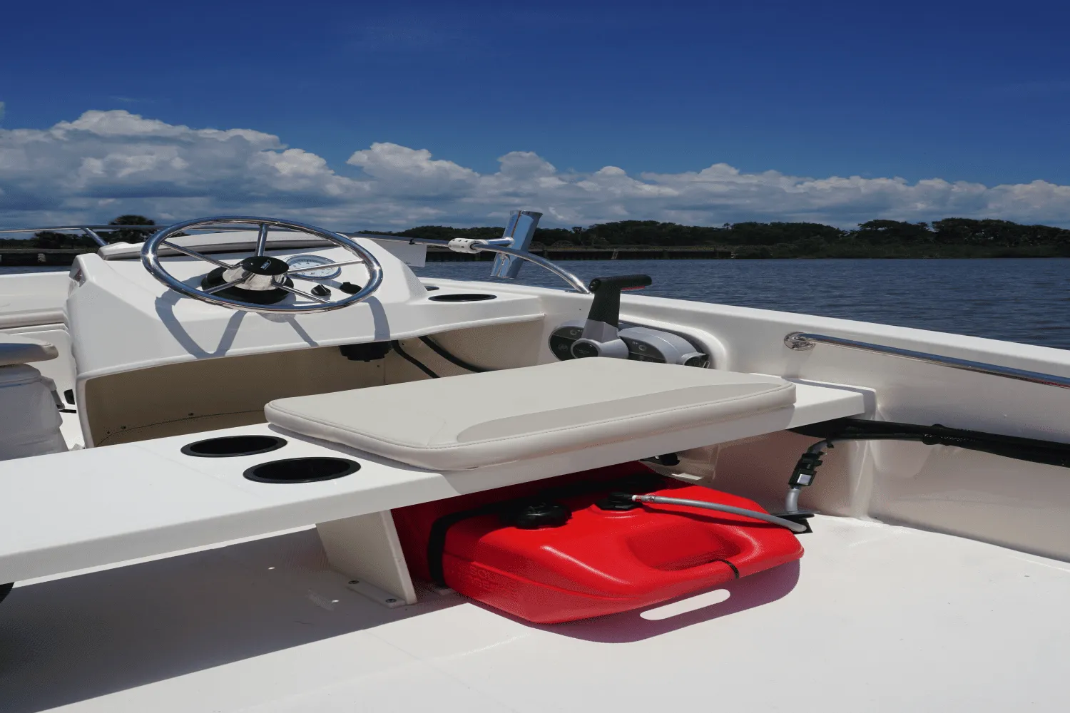 2025 Boston Whaler 130 Super Sport Image Thumbnail #64