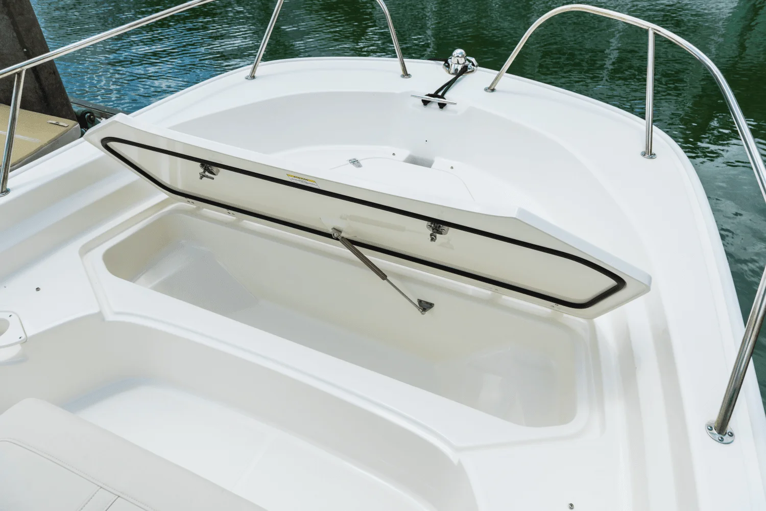 2025 Boston Whaler 190 Montauk Image Thumbnail #32