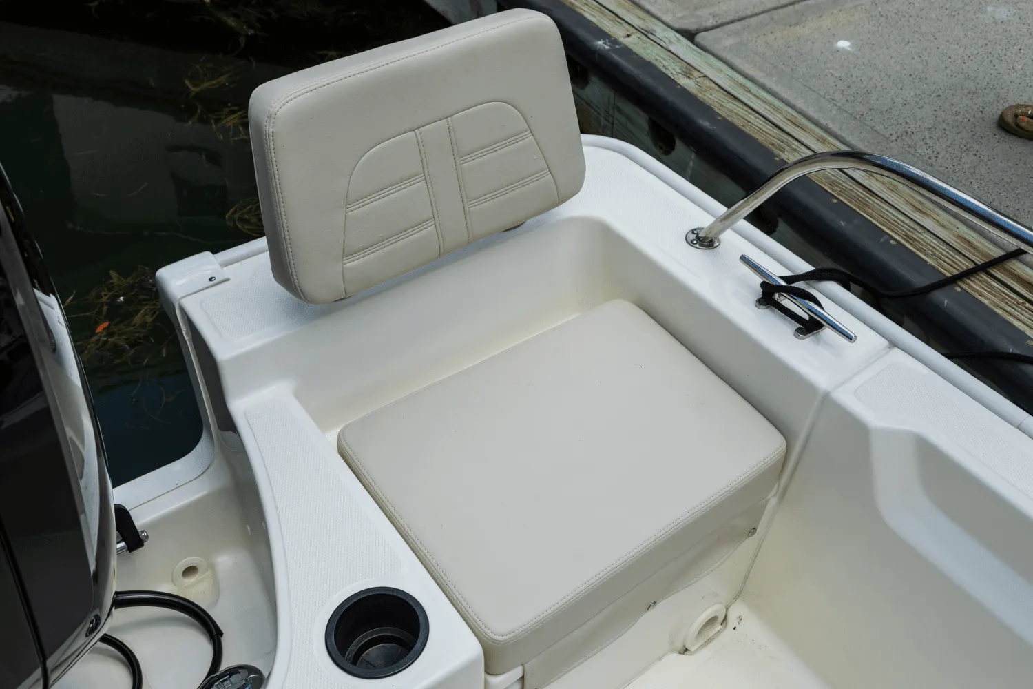 2026 Boston Whaler 190 Montauk Image Thumbnail #31