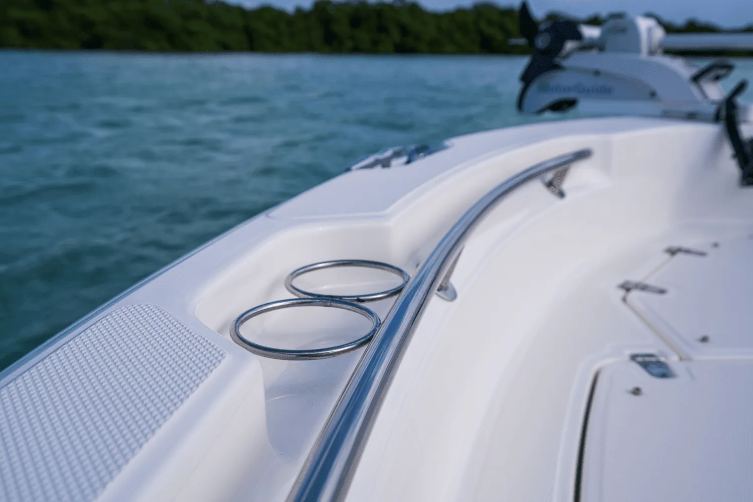 2025 Boston Whaler 220 Dauntless Image Thumbnail #33