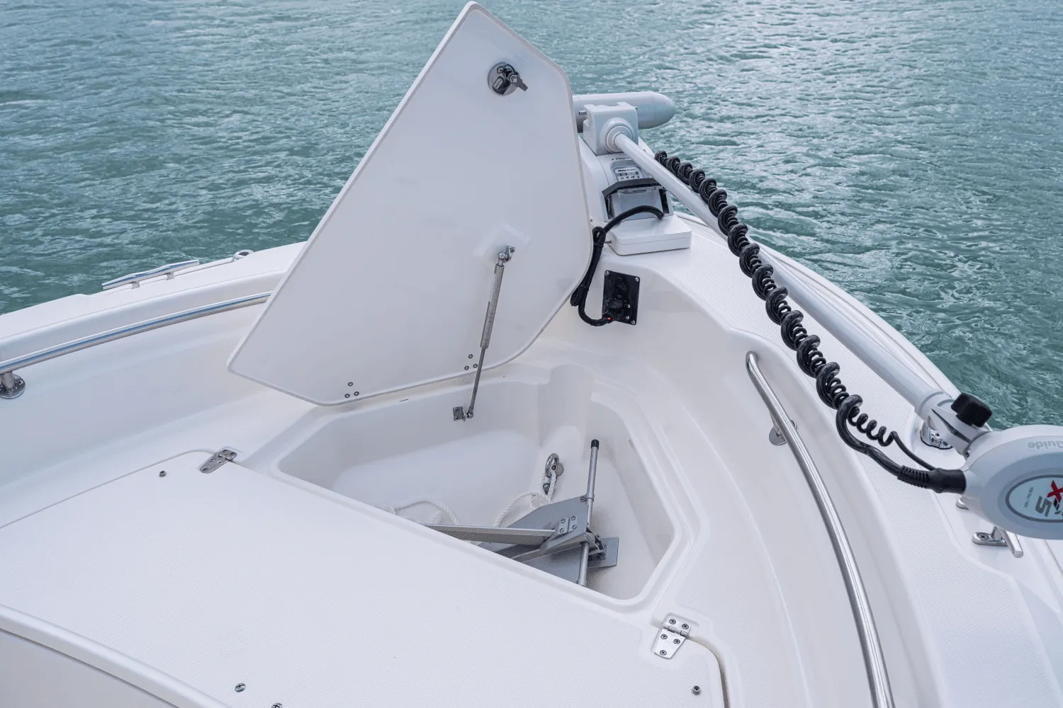 2025 Boston Whaler 220 Dauntless Image Thumbnail #44