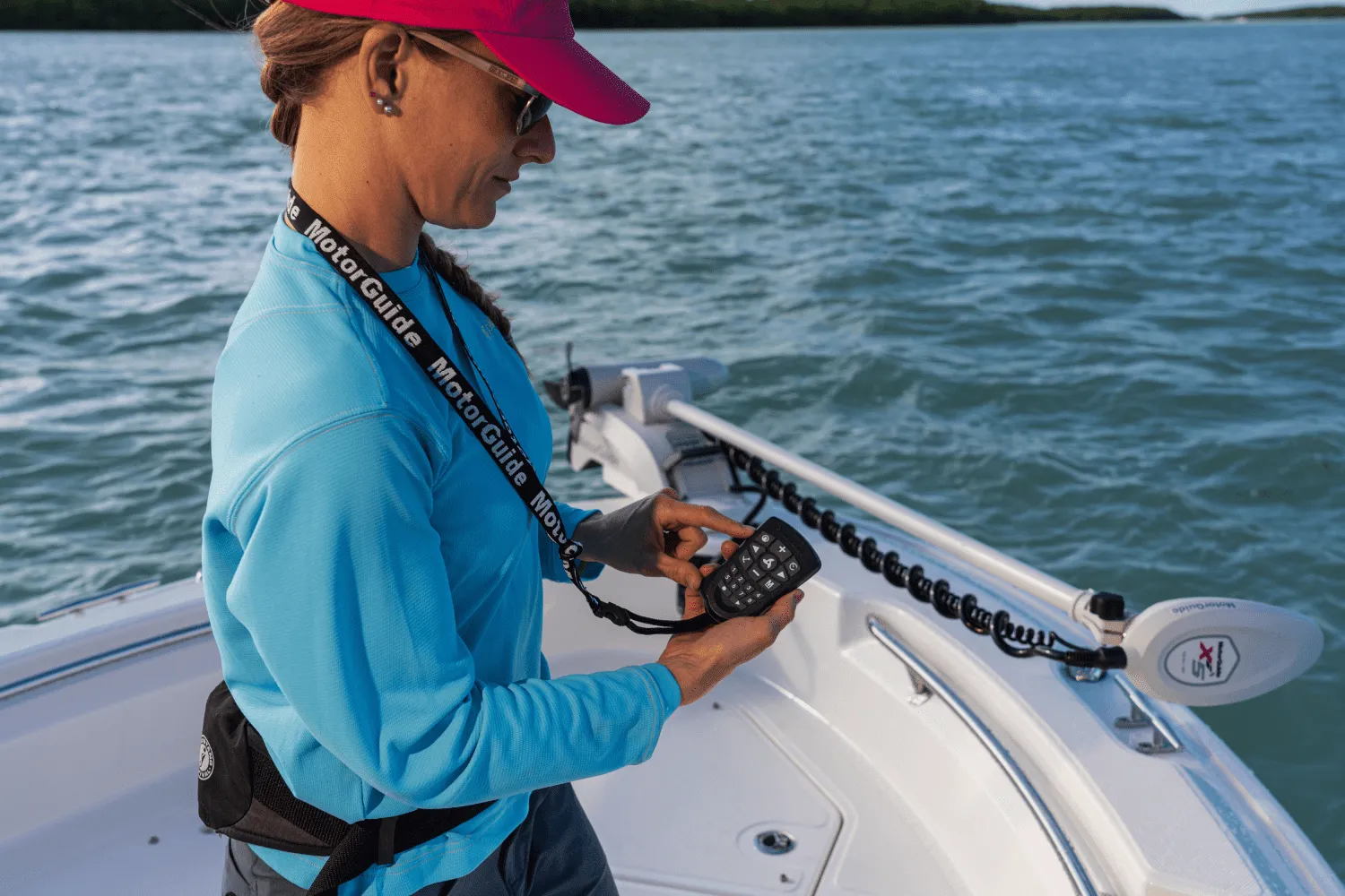 2025 Boston Whaler 220 Dauntless Image Thumbnail #42
