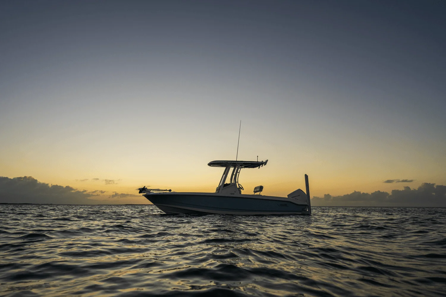 2026 Boston Whaler 220 Dauntless Image Thumbnail #19