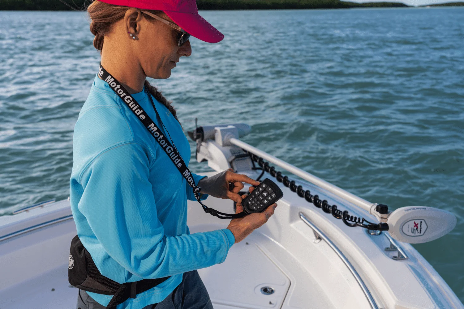 2026 Boston Whaler 220 Dauntless Image Thumbnail #42