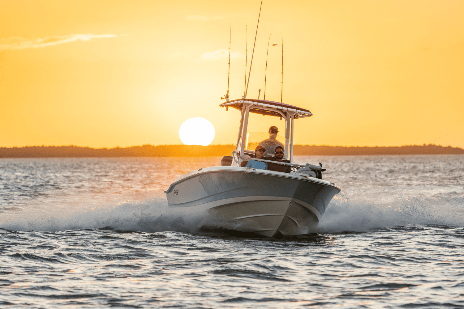 2026 Boston Whaler 220 Dauntless Image Thumbnail #13