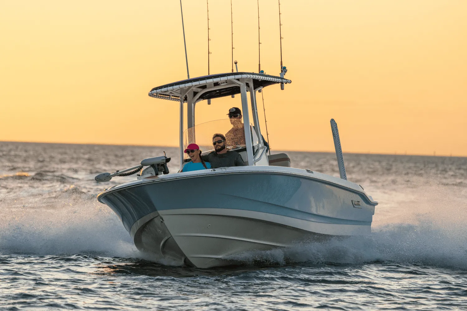 2025 Boston Whaler 220 Dauntless Image Thumbnail #12