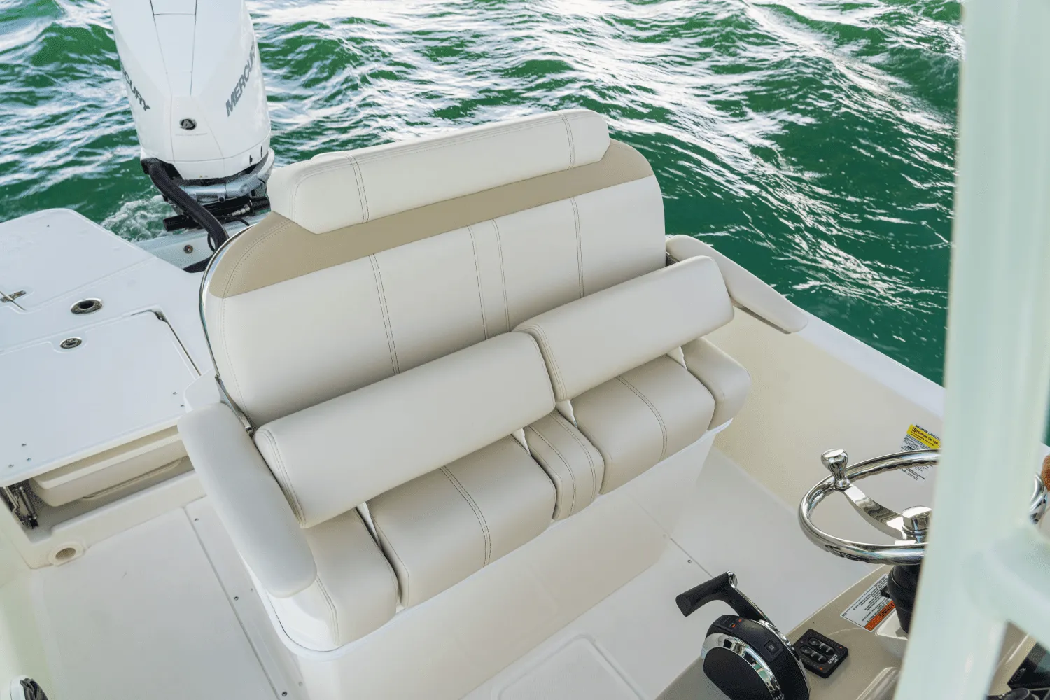 2026 Boston Whaler 250 Dauntless Image Thumbnail #56