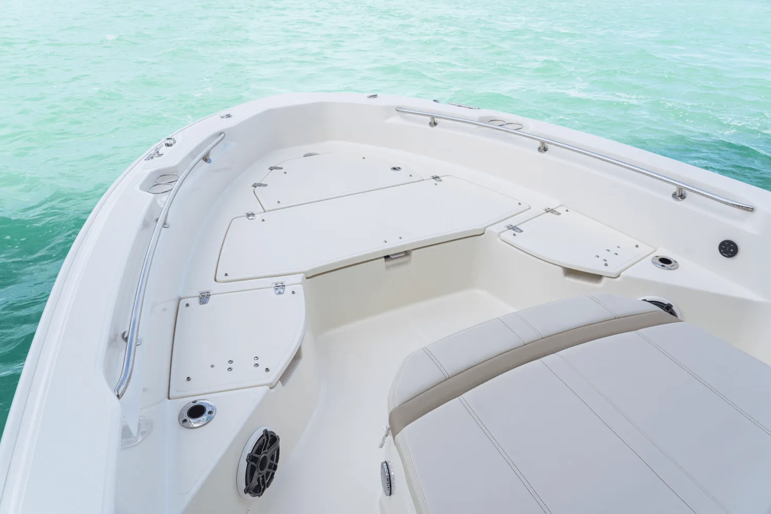 2026 Boston Whaler 250 Dauntless Image Thumbnail #52