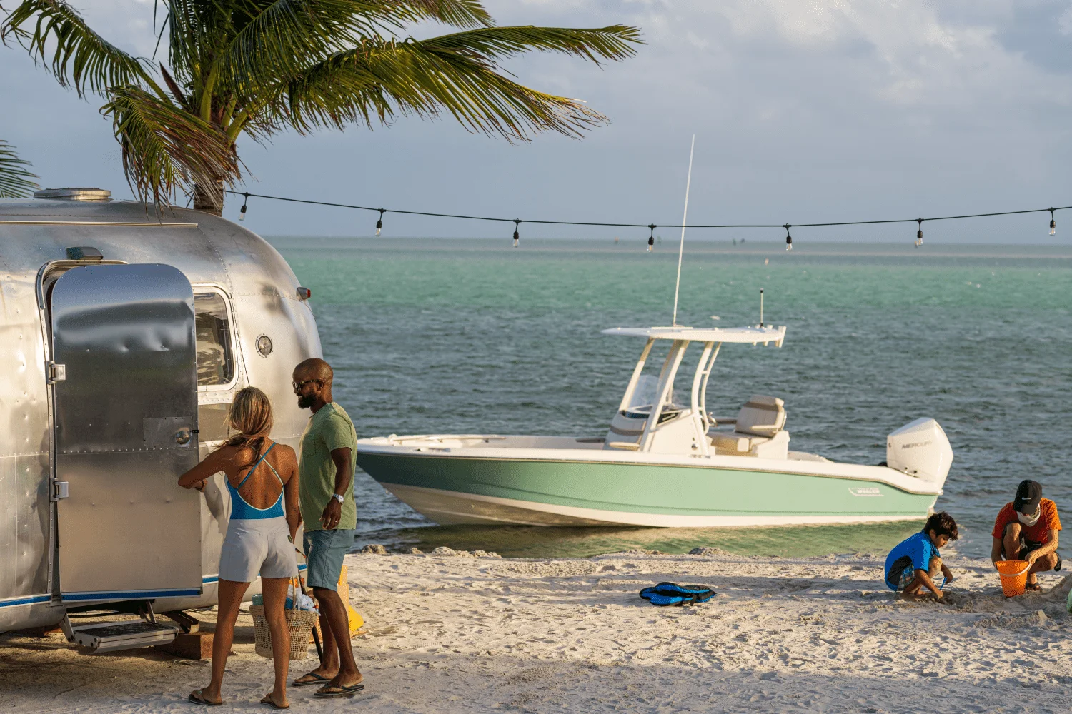 2024 Boston Whaler 250 Dauntless Image Thumbnail #10