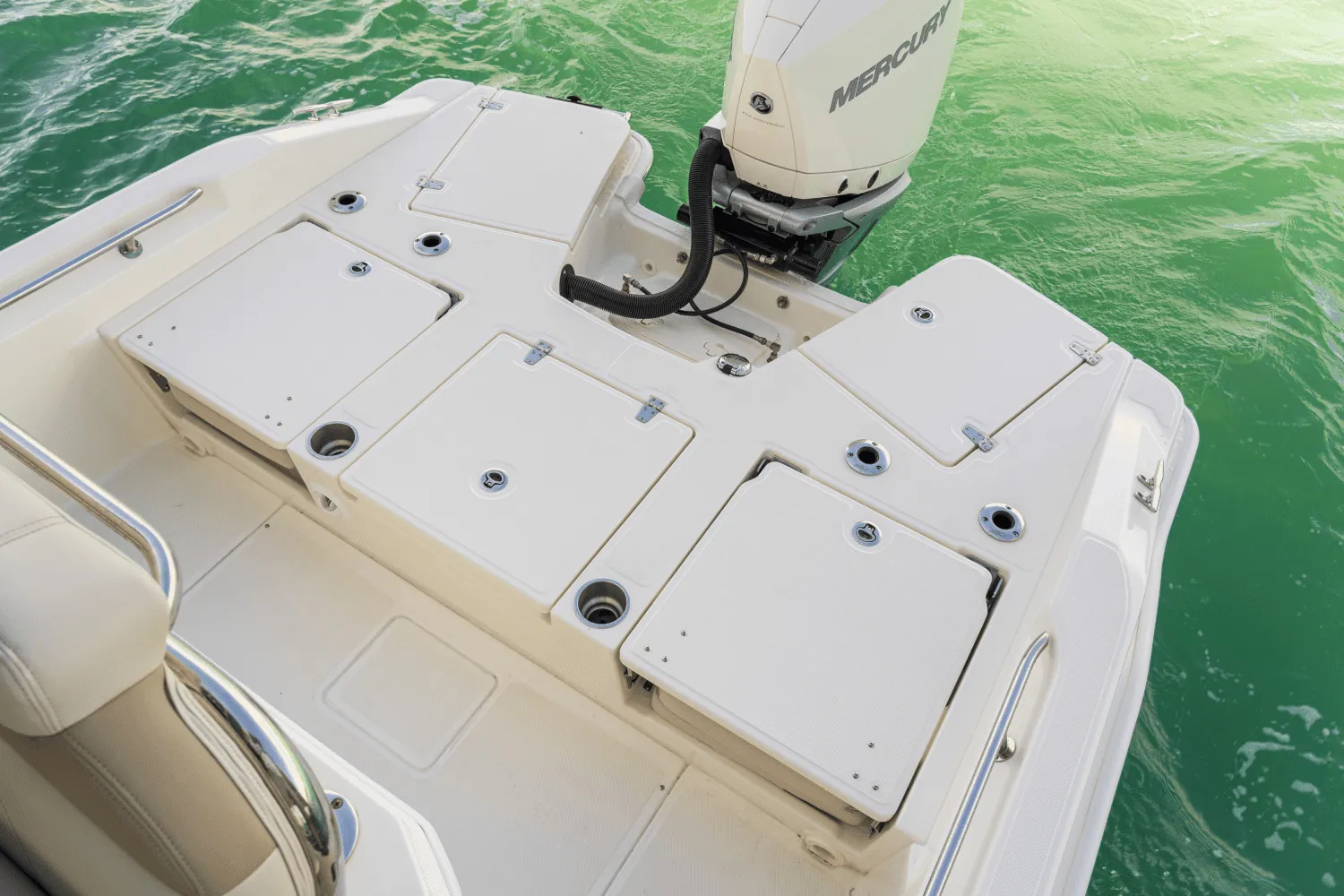 2026 Boston Whaler 250 Dauntless Image Thumbnail #61