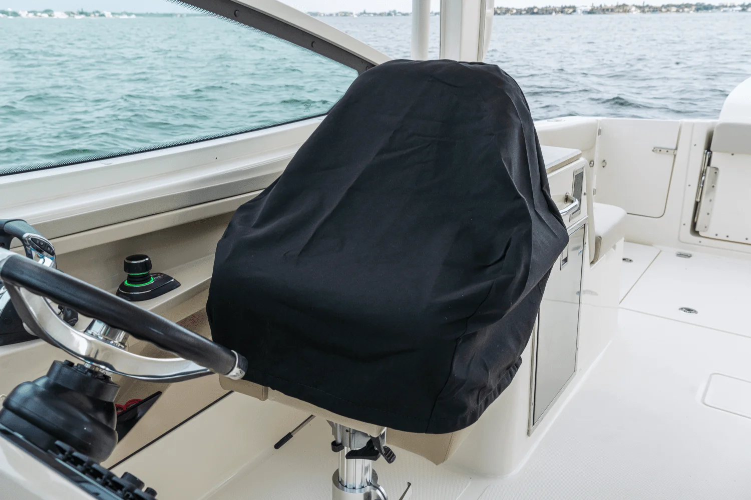 2026 Boston Whaler 280 Vantage Image Thumbnail #57