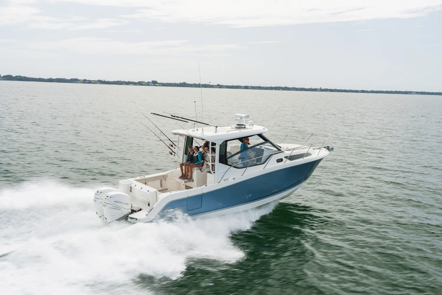 2026 Boston Whaler 325 Conquest Image Thumbnail #2
