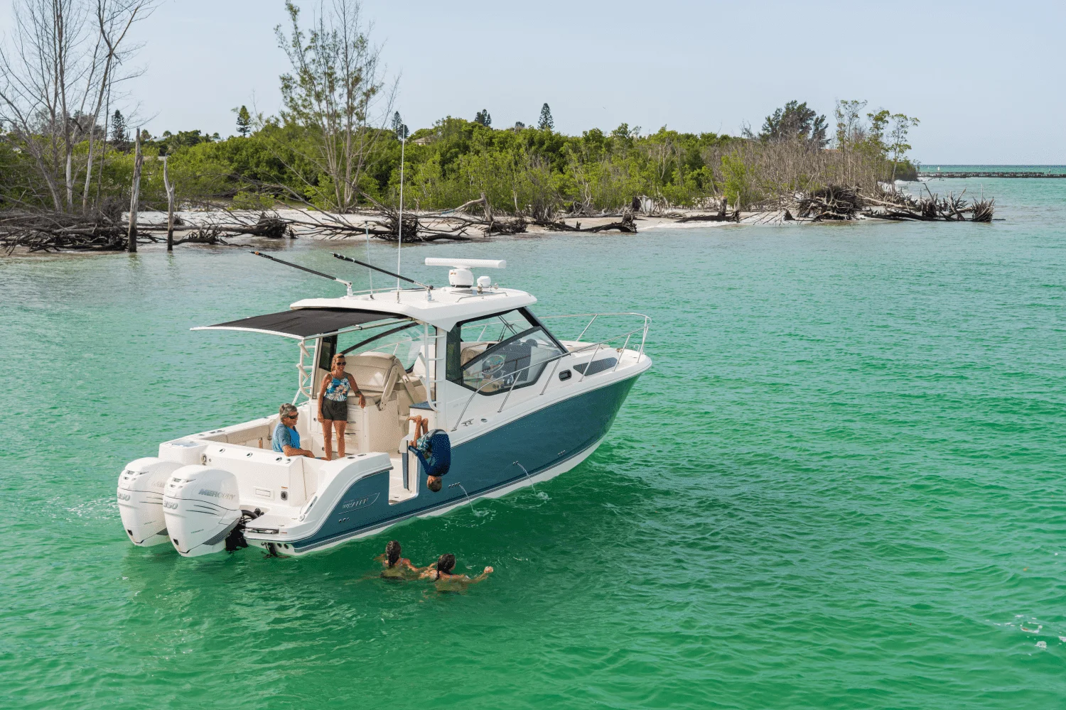2026 Boston Whaler 325 Conquest Image Thumbnail #28