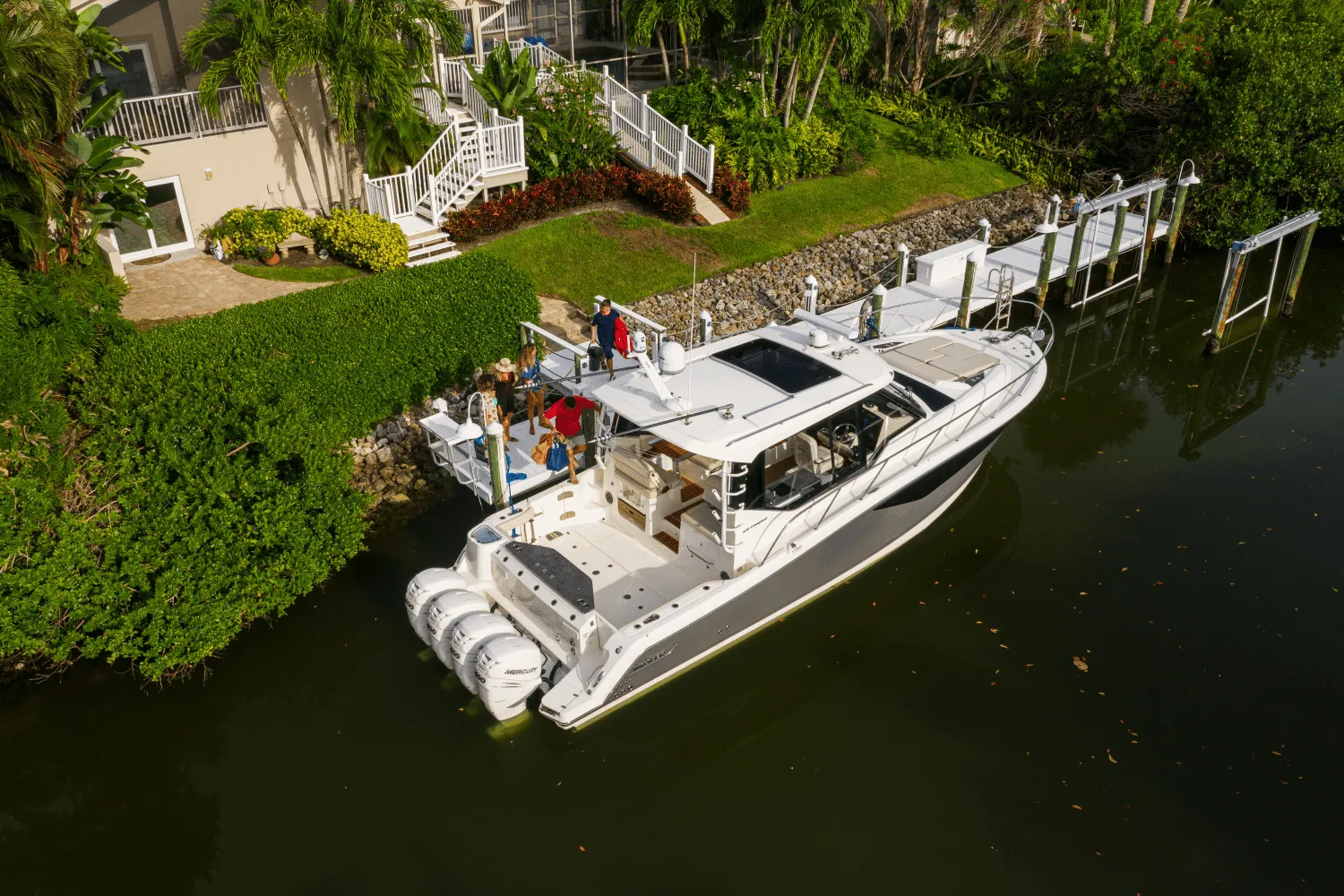 2025 Boston Whaler 405 Conquest Image Thumbnail #16