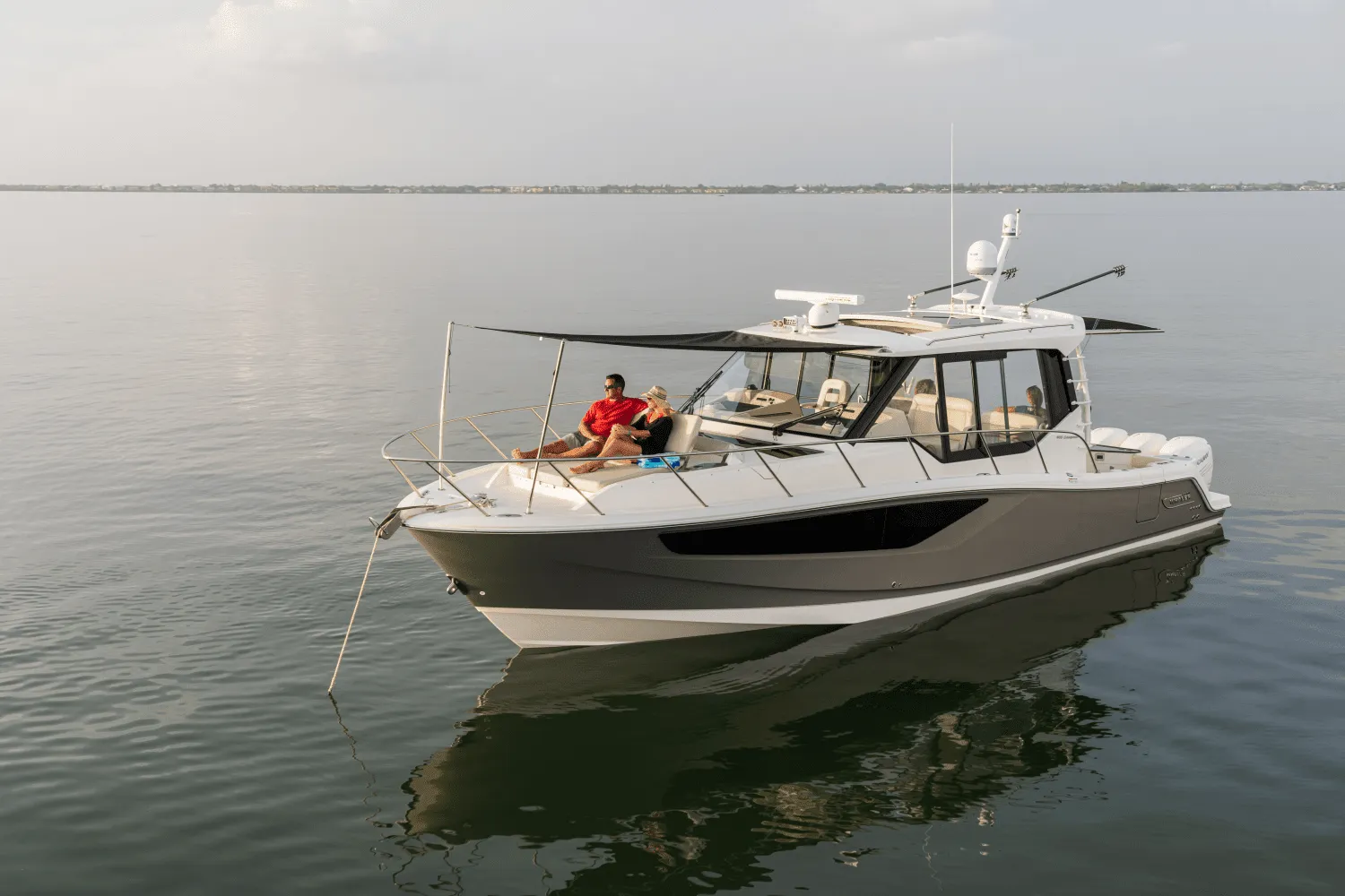 2025 Boston Whaler 405 Conquest Image Thumbnail #20