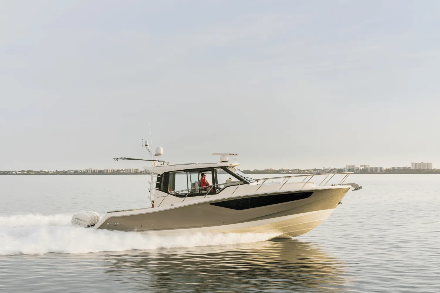2025 Boston Whaler 405 Conquest Image Thumbnail #5