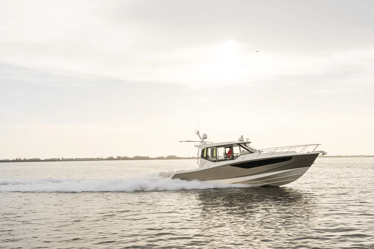 2025 Boston Whaler 405 Conquest Image Thumbnail #17