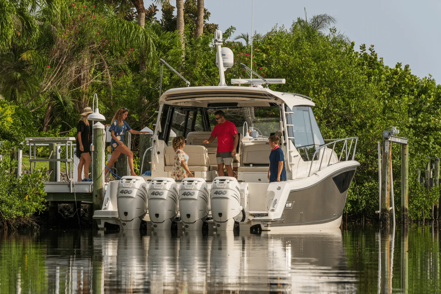 2025 Boston Whaler 405 Conquest Image Thumbnail #23