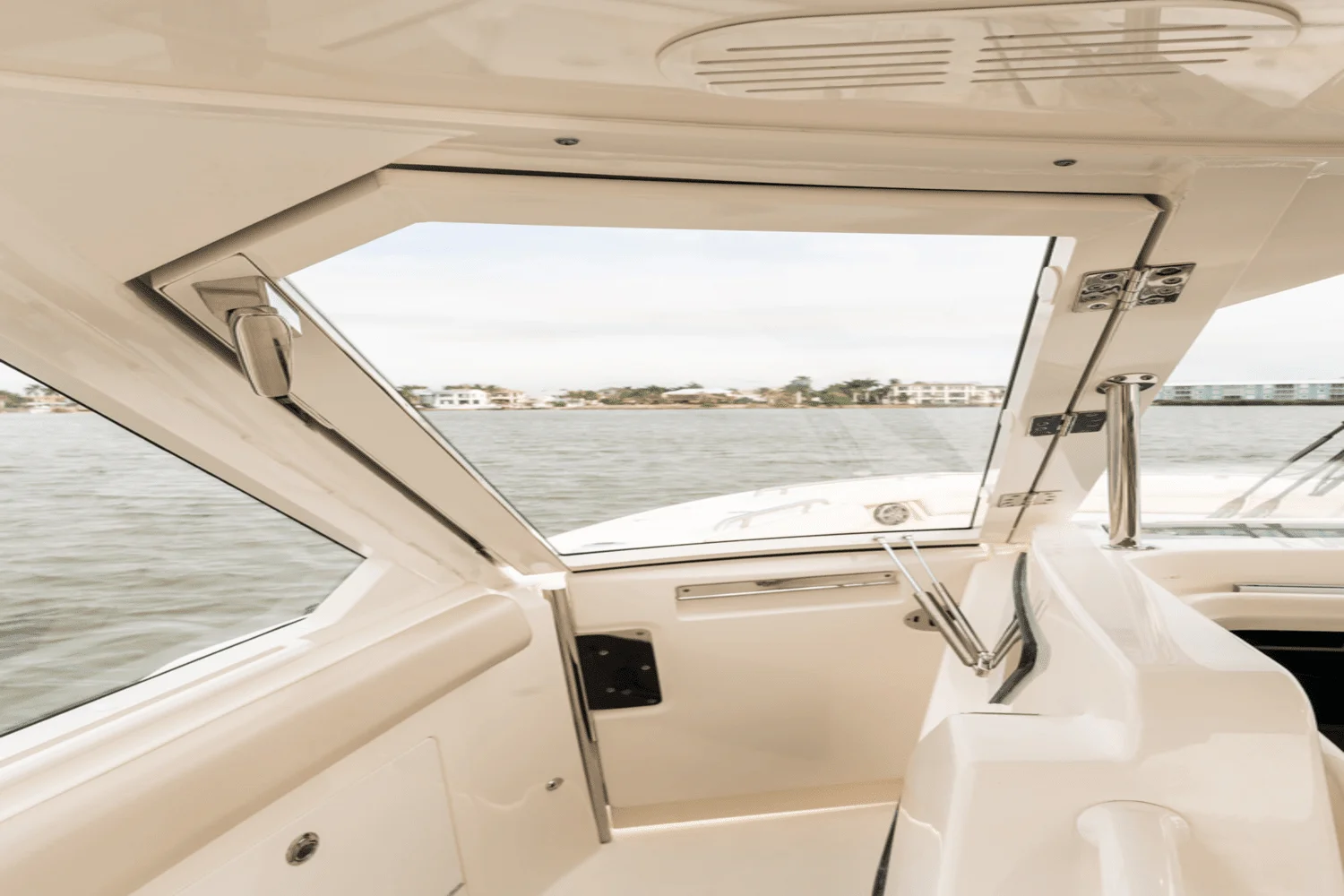 2026 Boston Whaler 380 Realm Image Thumbnail #81