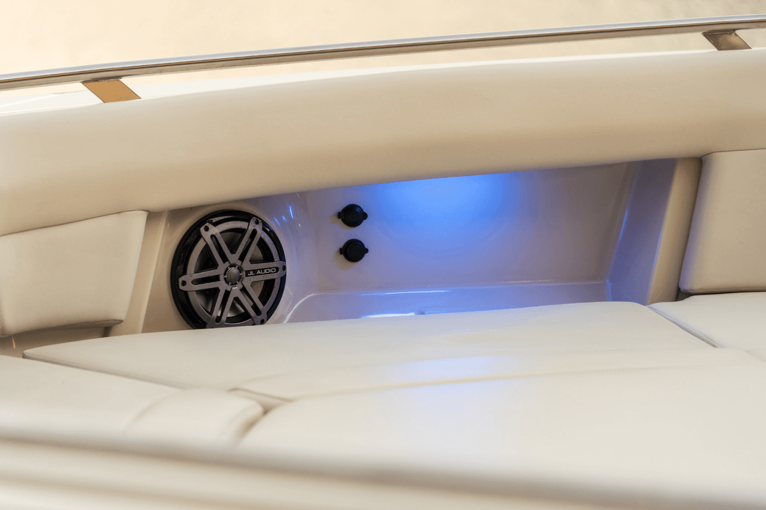 2026 Boston Whaler 380 Realm Image Thumbnail #42