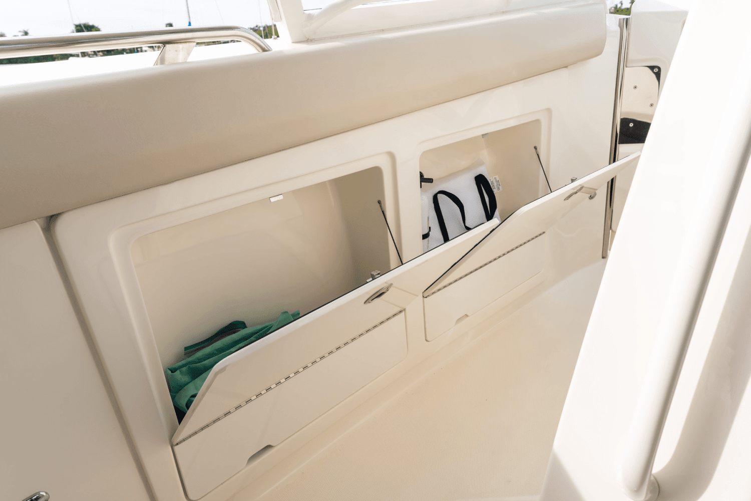 2026 Boston Whaler 380 Realm Image Thumbnail #79