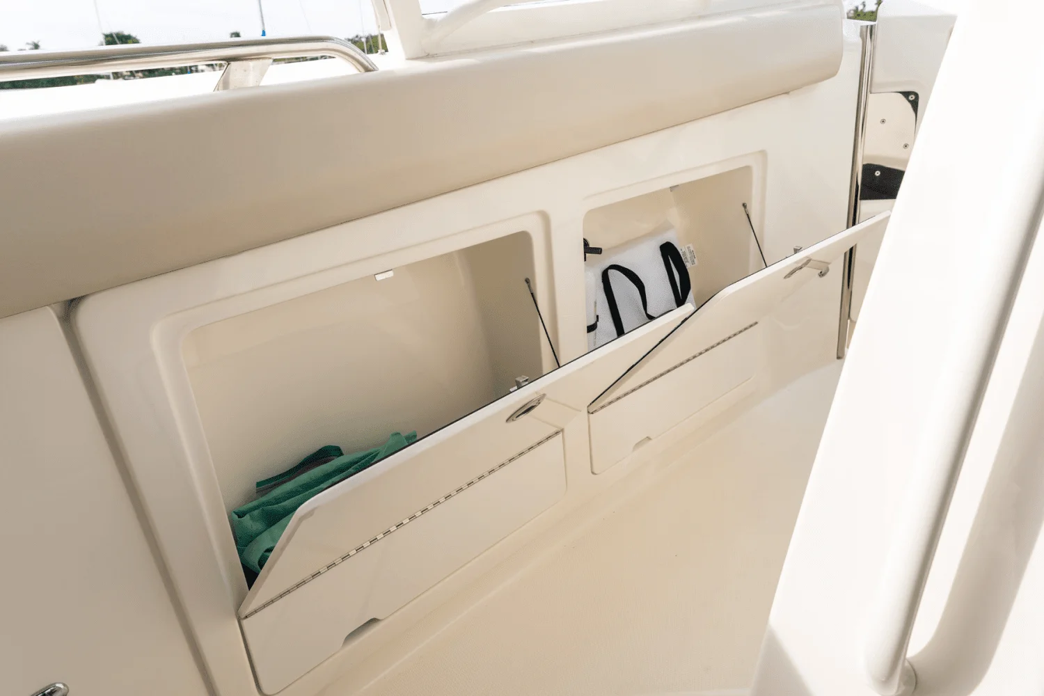 2026 Boston Whaler 380 Realm Image Thumbnail #79