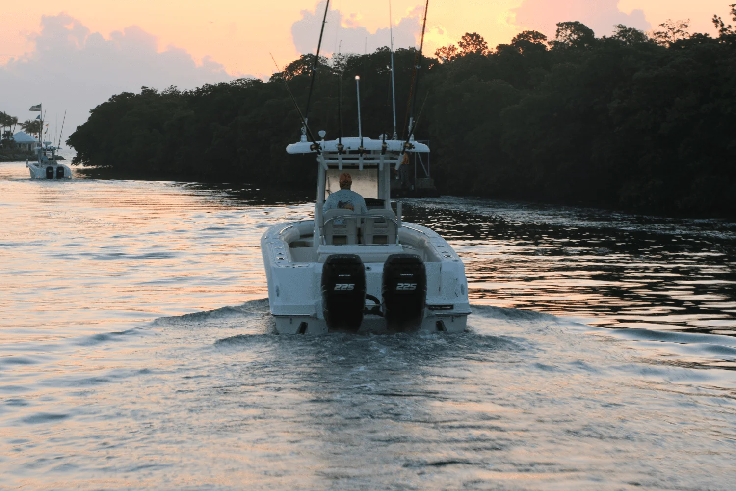 2026 Boston Whaler 250 Outrage Image Thumbnail #14