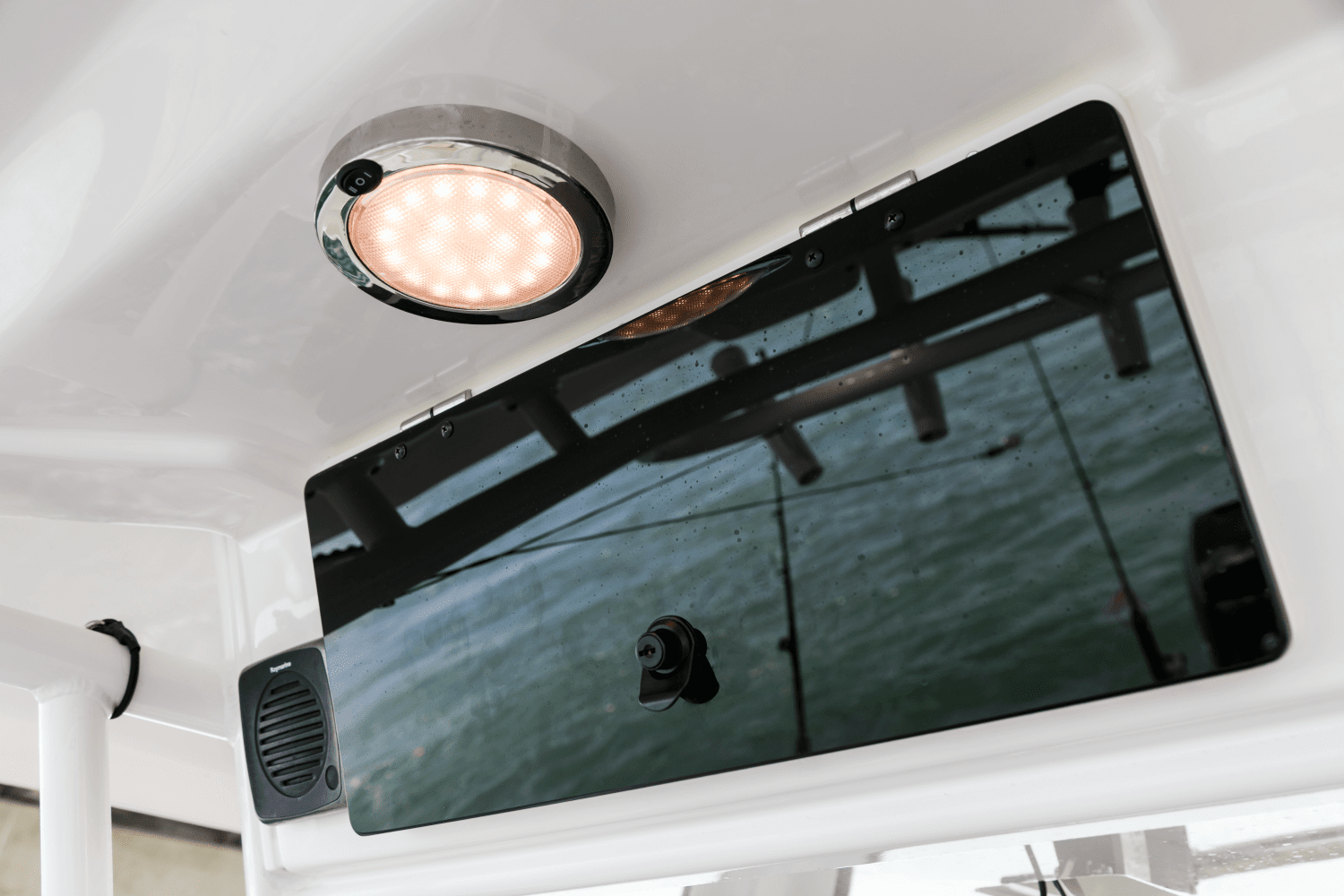 2026 Boston Whaler 250 Outrage Image Thumbnail #83