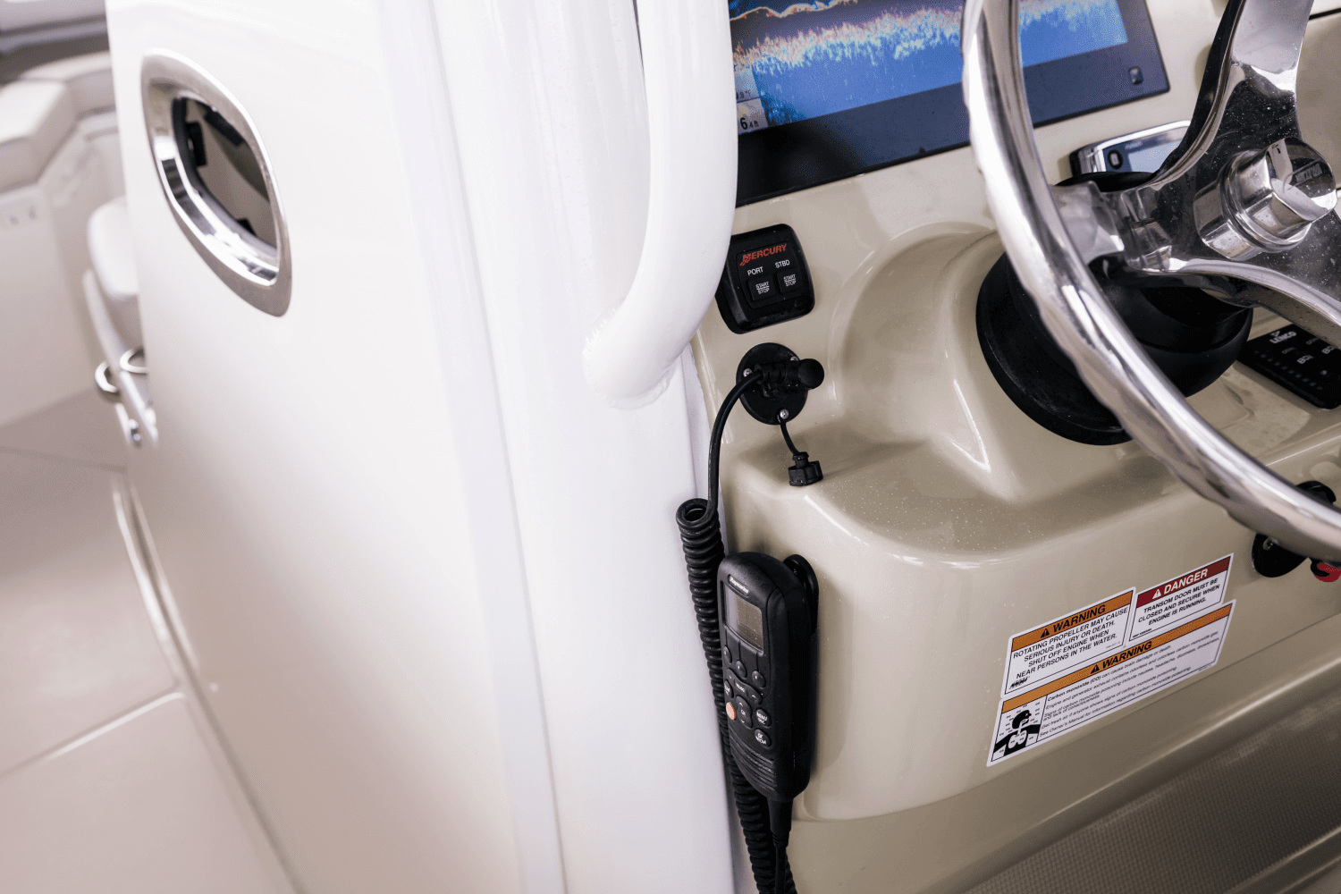 2026 Boston Whaler 250 Outrage Image Thumbnail #98