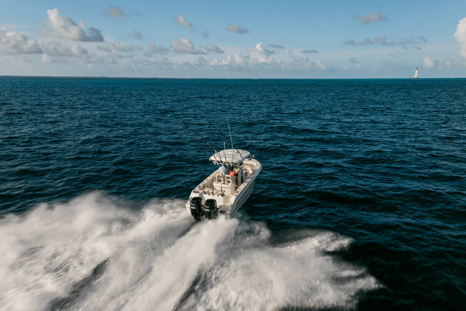 2026 Boston Whaler 250 Outrage Image Thumbnail #38