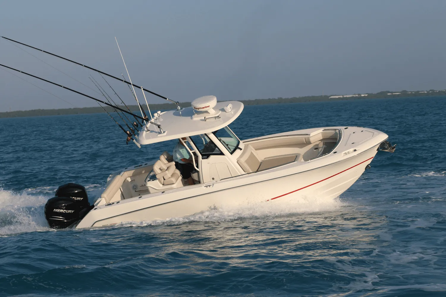 2025 Boston Whaler 280 Outrage Image Thumbnail #4