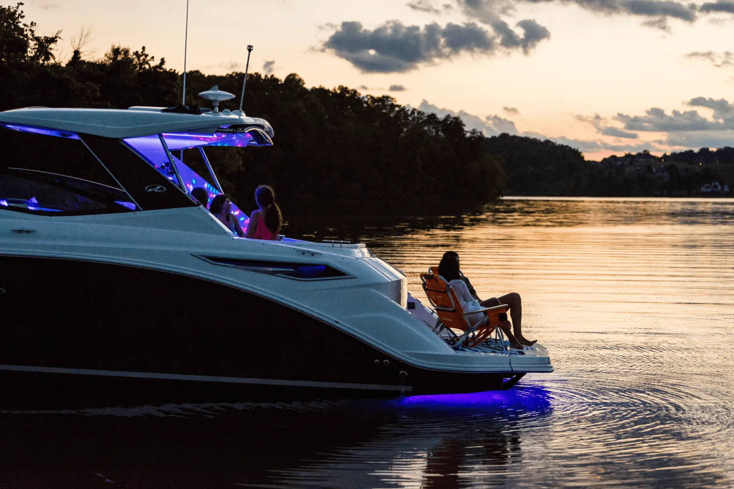 2025 Sea Ray Sundancer 320 Image Thumbnail #83