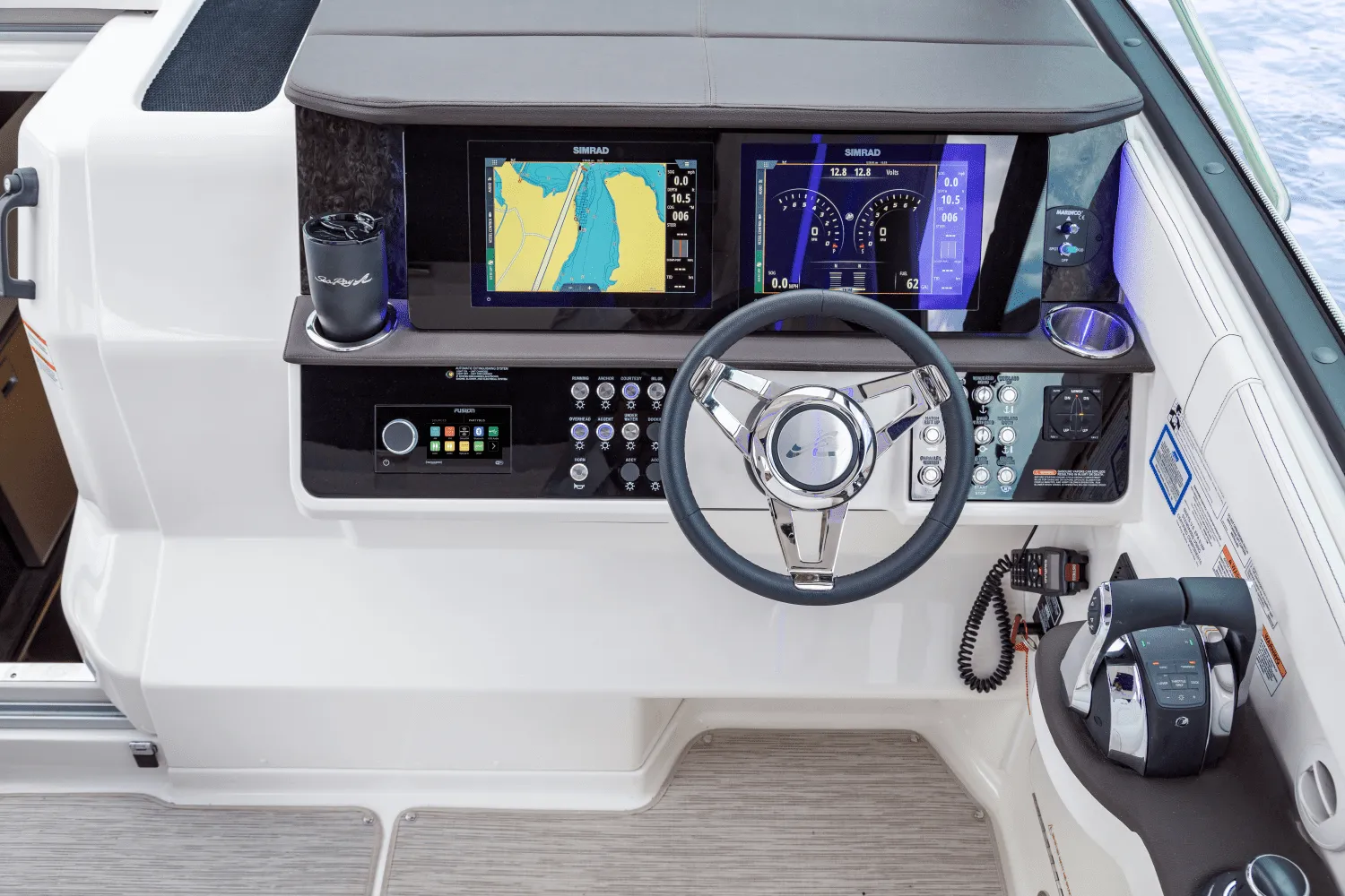 2025 Sea Ray Sundancer 320 Image Thumbnail #33