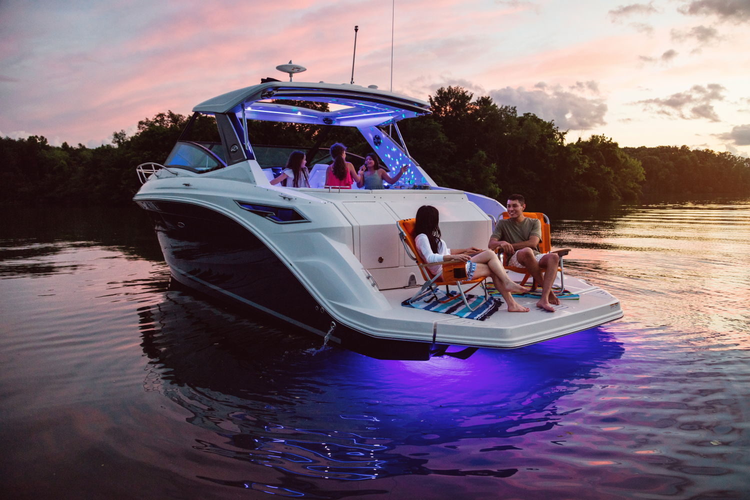 2026 Sea Ray Sundancer 320 Image Thumbnail #80