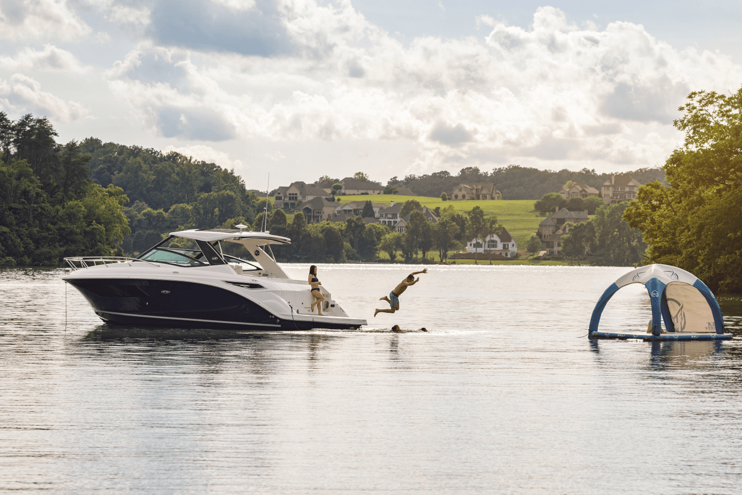 2026 Sea Ray Sundancer 320 Image Thumbnail #48