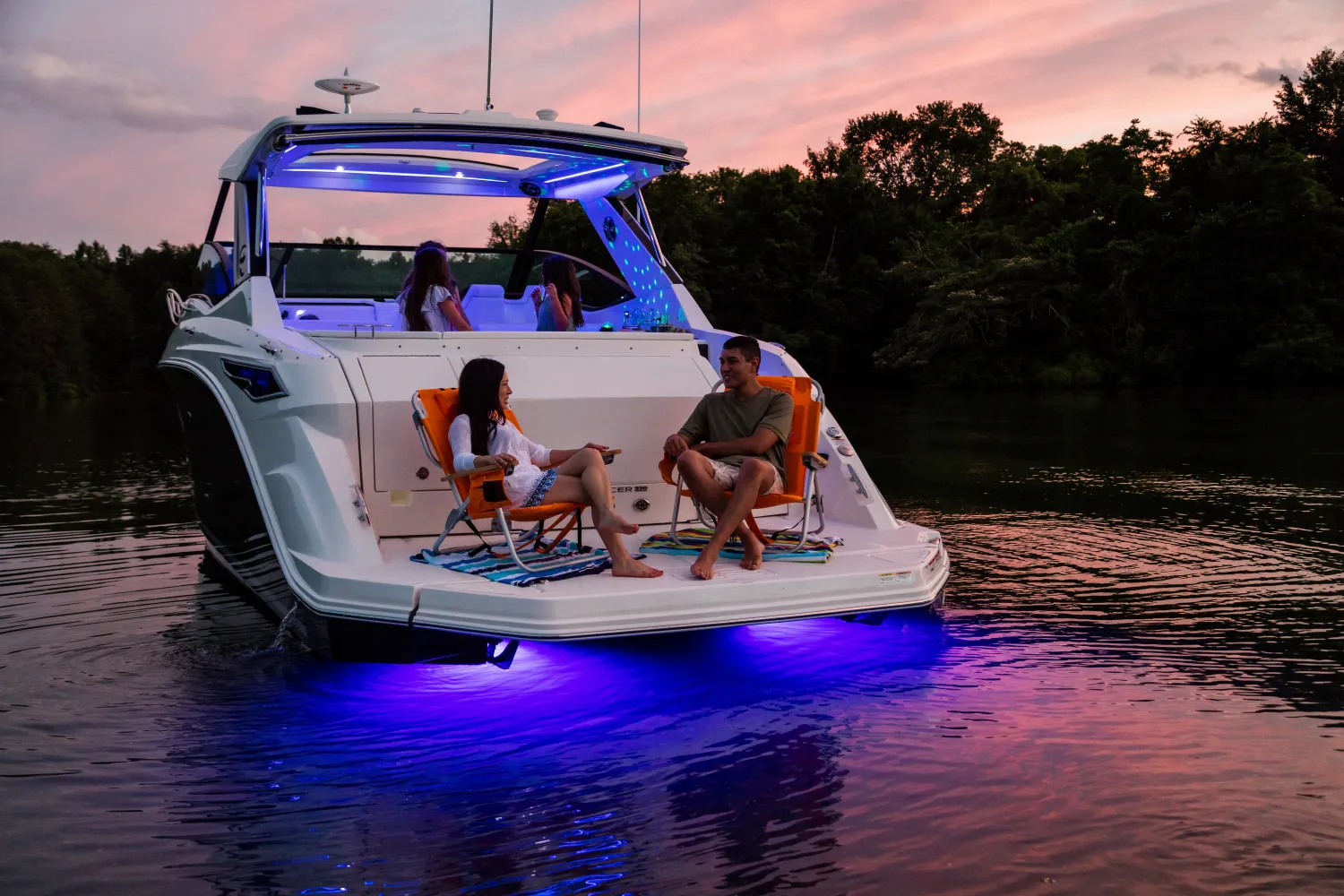 2025 Sea Ray Sundancer 320 Image Thumbnail #85