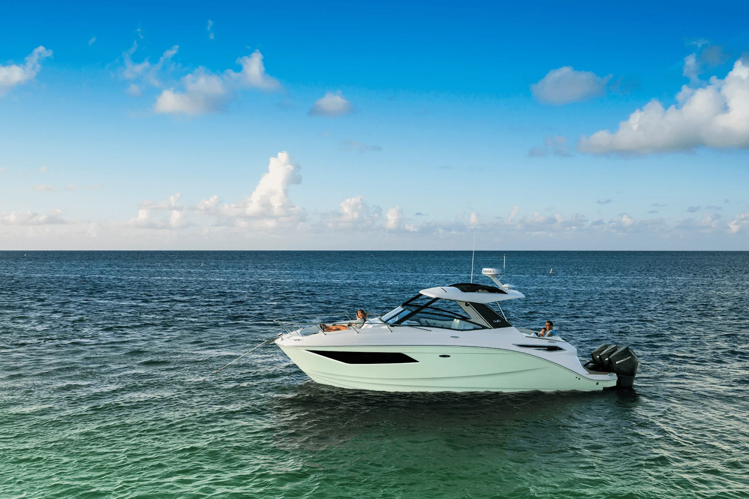 2026 Sea Ray Sundancer 320 Outboard Image Thumbnail #5