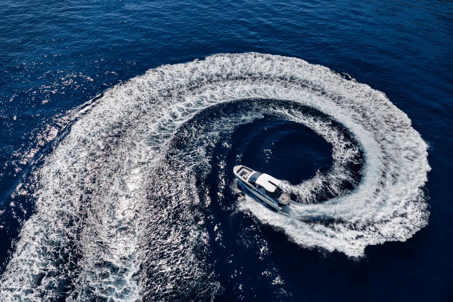 2024 Galeon 325 GTO Image Thumbnail #6